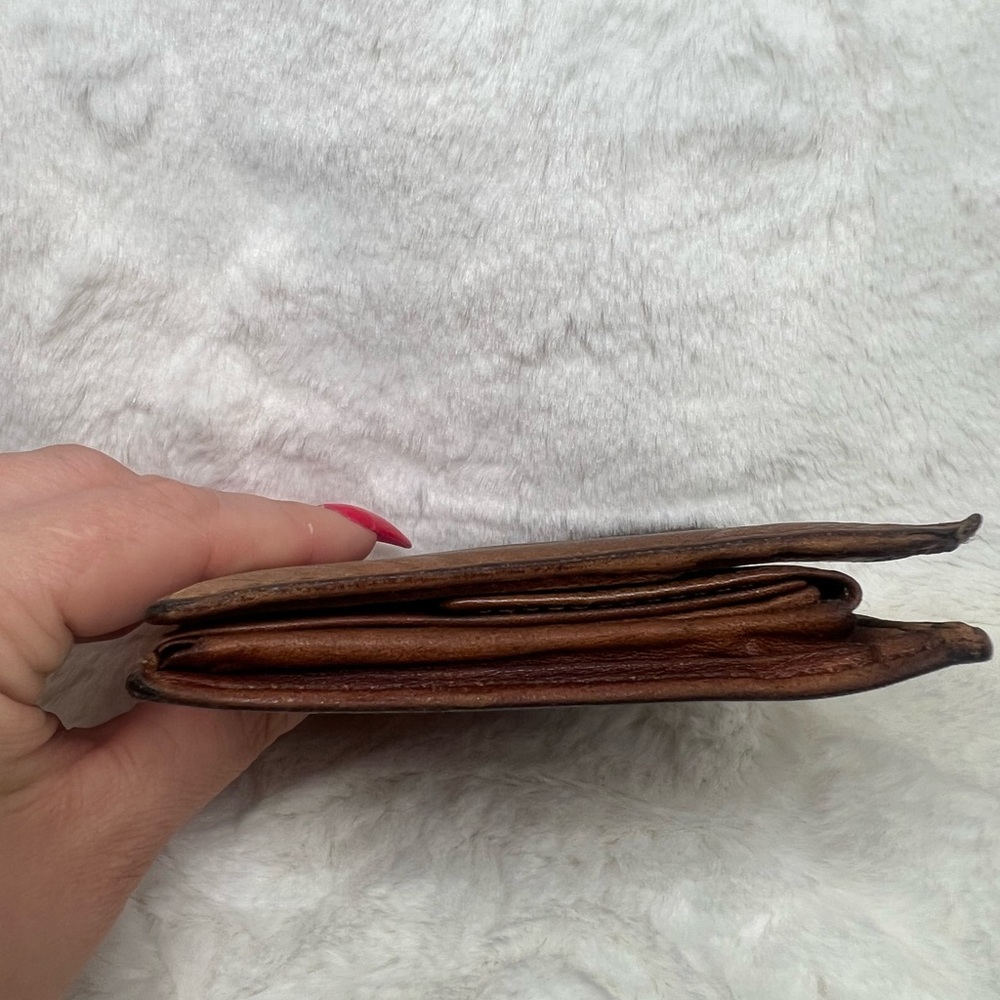 Yves Saint Laurent Tan/Brown Leather Wallet - Picture 6 of 14